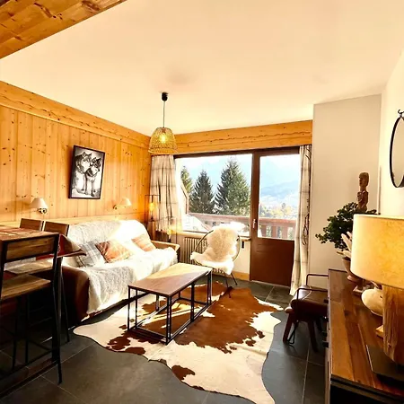 Superb Cosy With Balcony